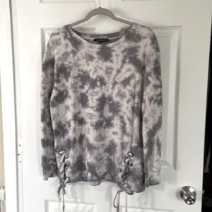 tie dye sweatshirt